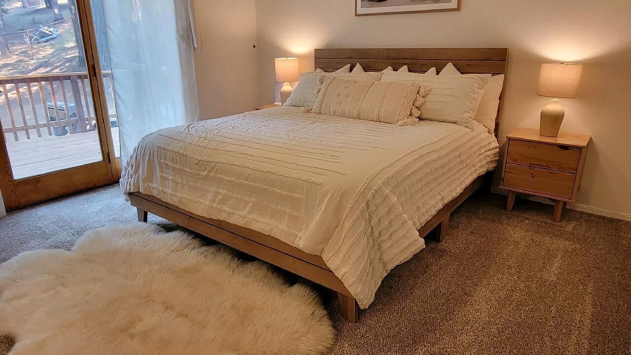 Photo of Bedroom in Lake Almanor West
