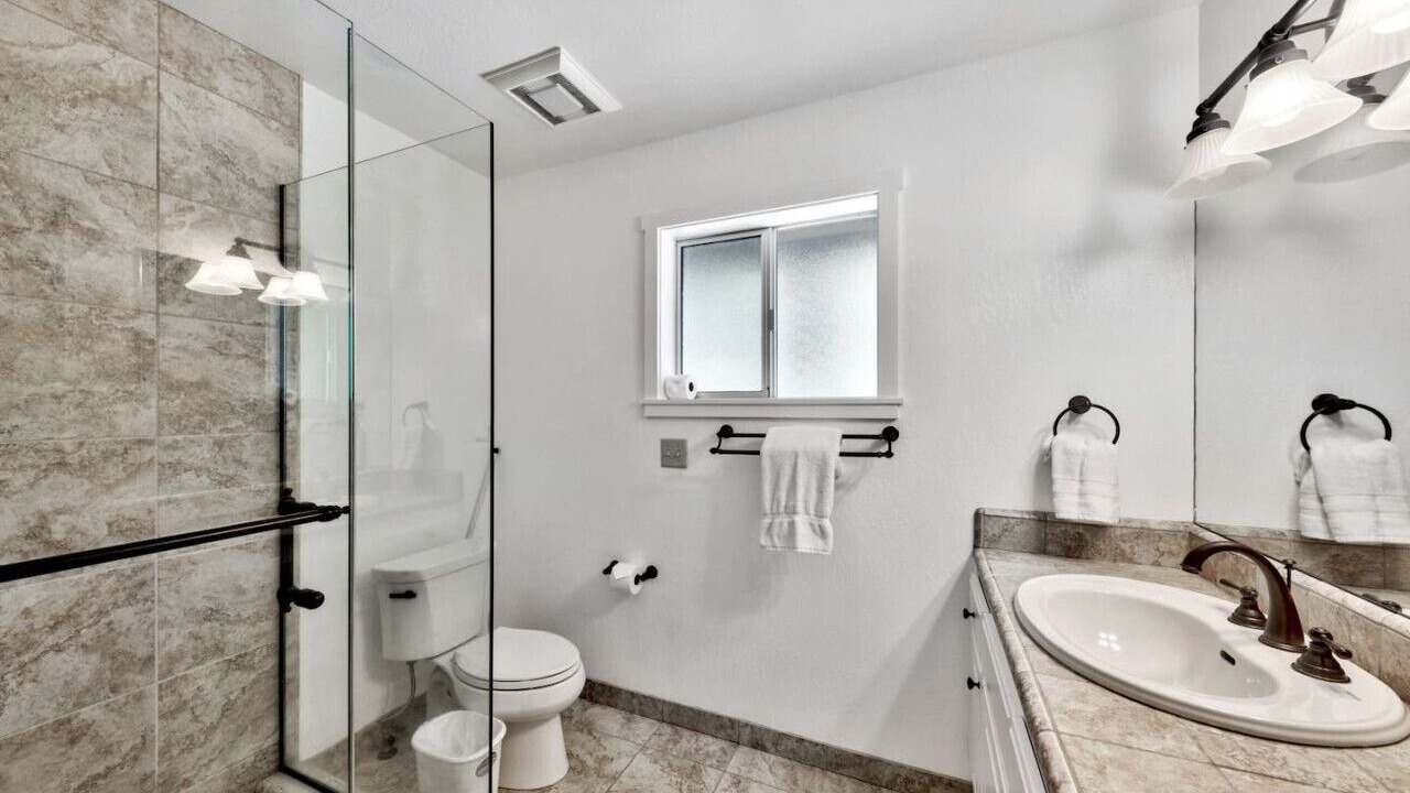Photo of Bathroom in Alpine Meadows