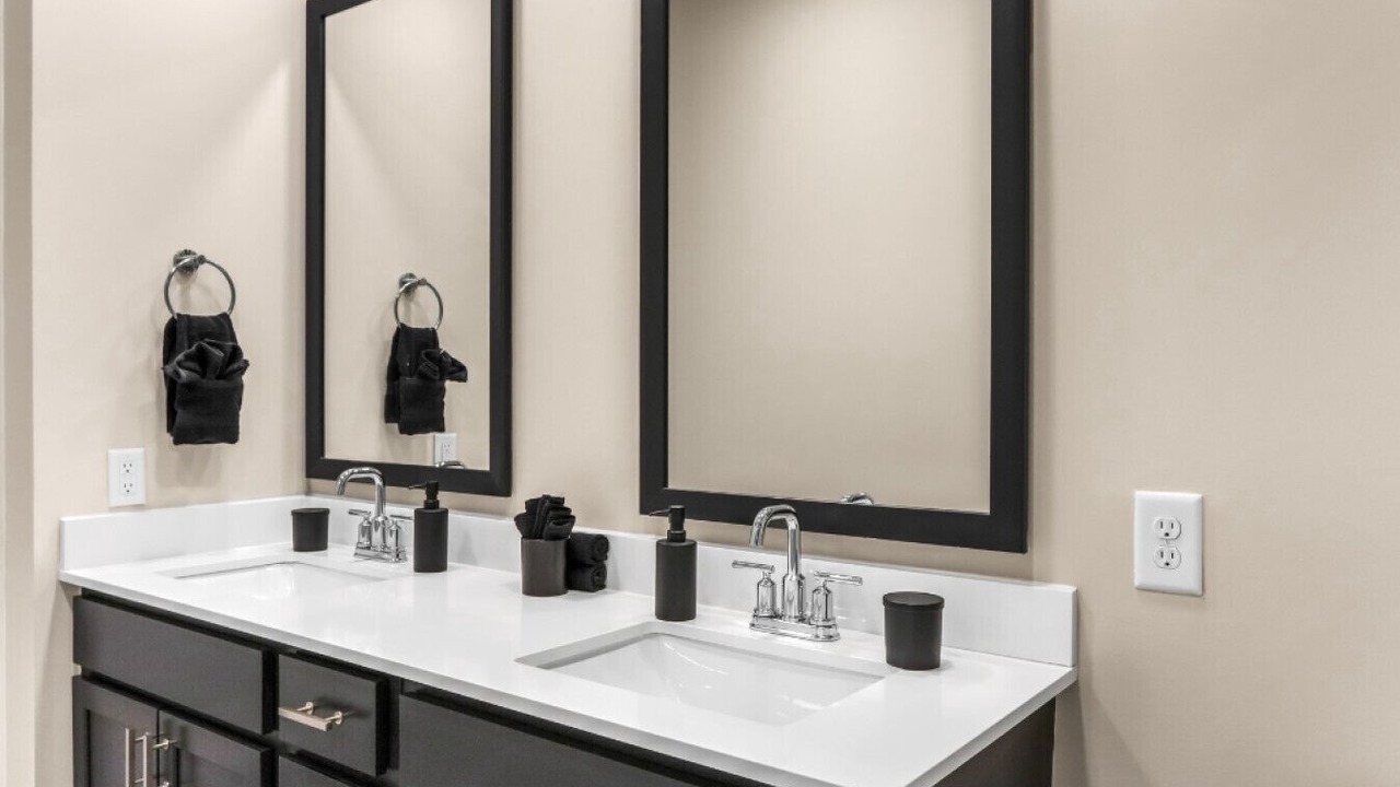 Photo of Bathroom in Fourth Ward