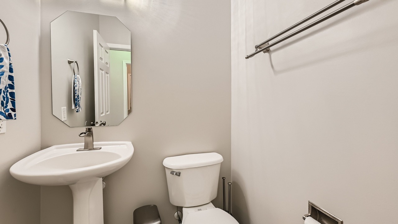 Photo of Bathroom in Provincetowne