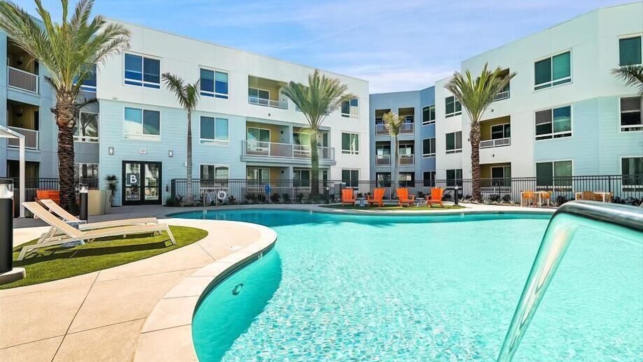 Photo of Outdoor in Midway District