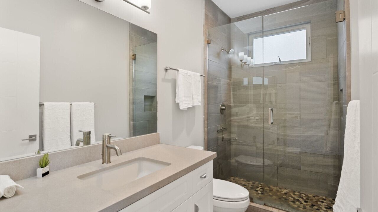 Photo of Bathroom in Mission Beach