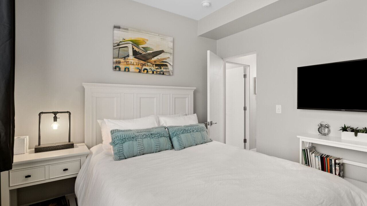 Photo of Bedroom in Mission Beach