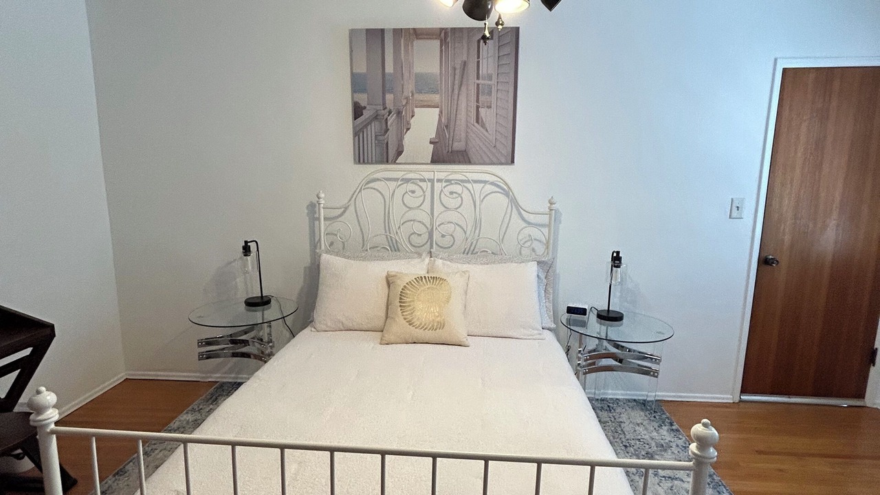 Photo of Bedroom in National City