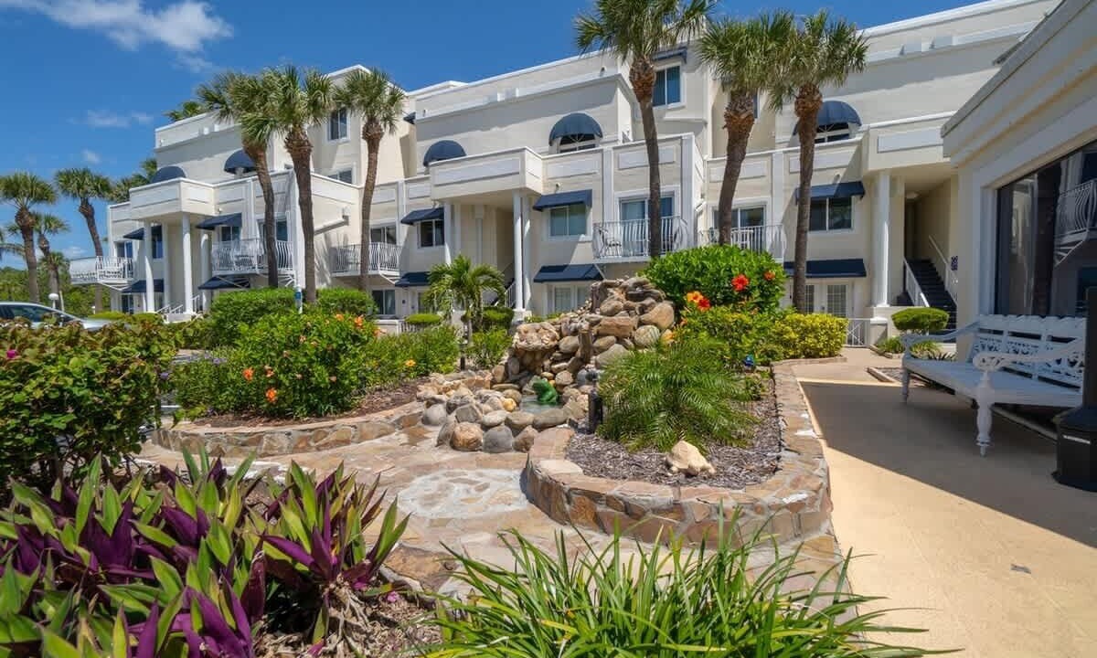 Photo of Others in Cape Caneveral Beach Gardens