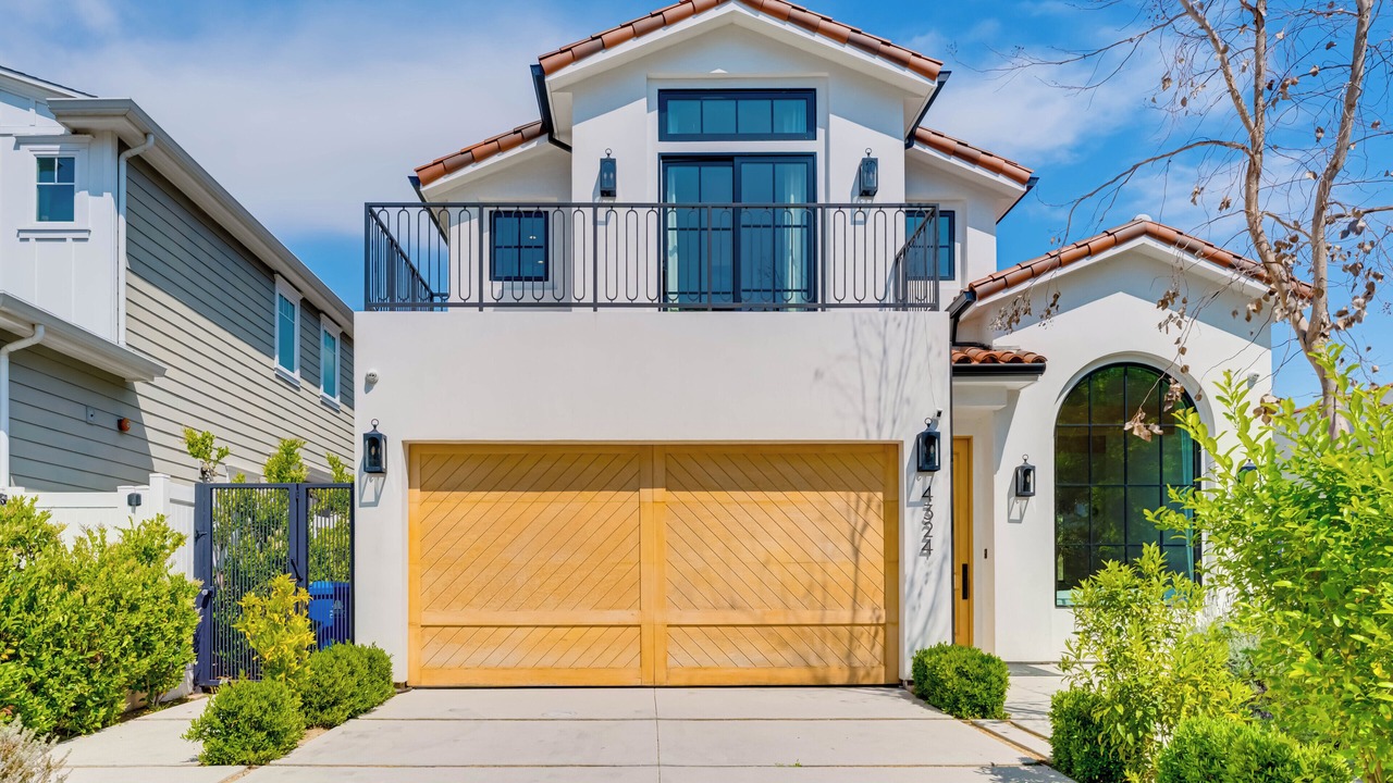 Photo of Outdoor in Studio City