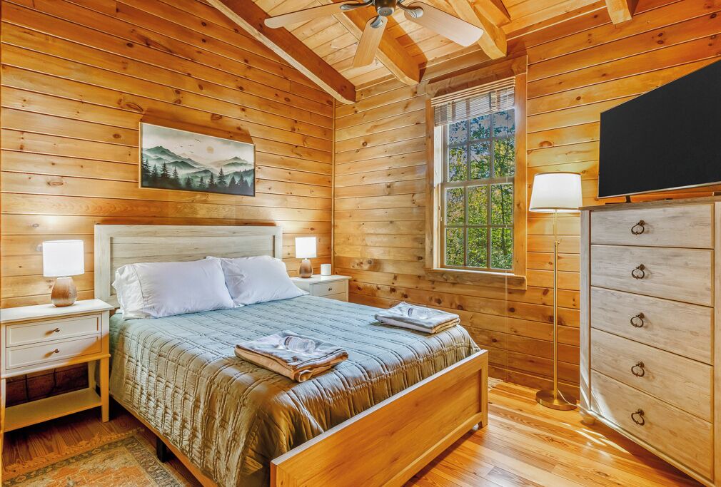 Photo of Bedroom in Rutherfordton