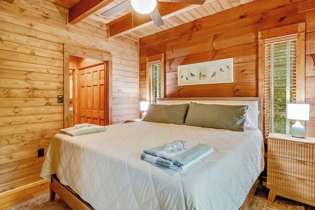Photo of Bedroom in Rutherfordton