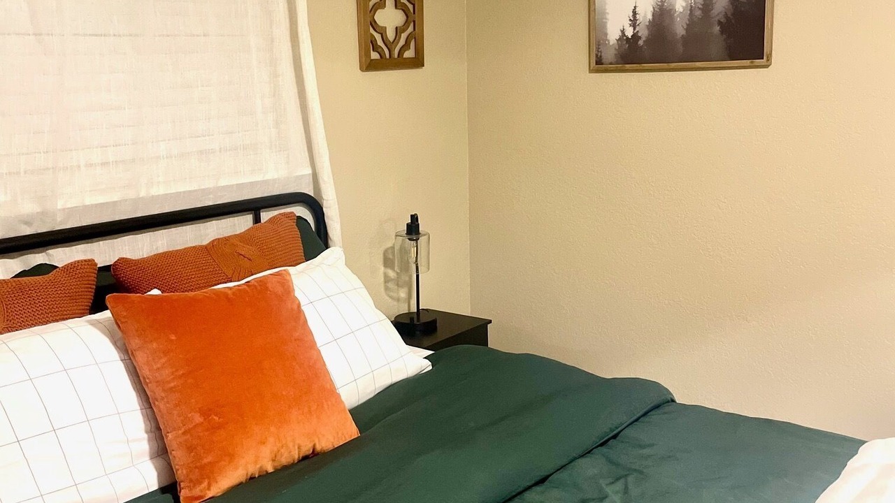 Photo of Bedroom in Lake Almanor West