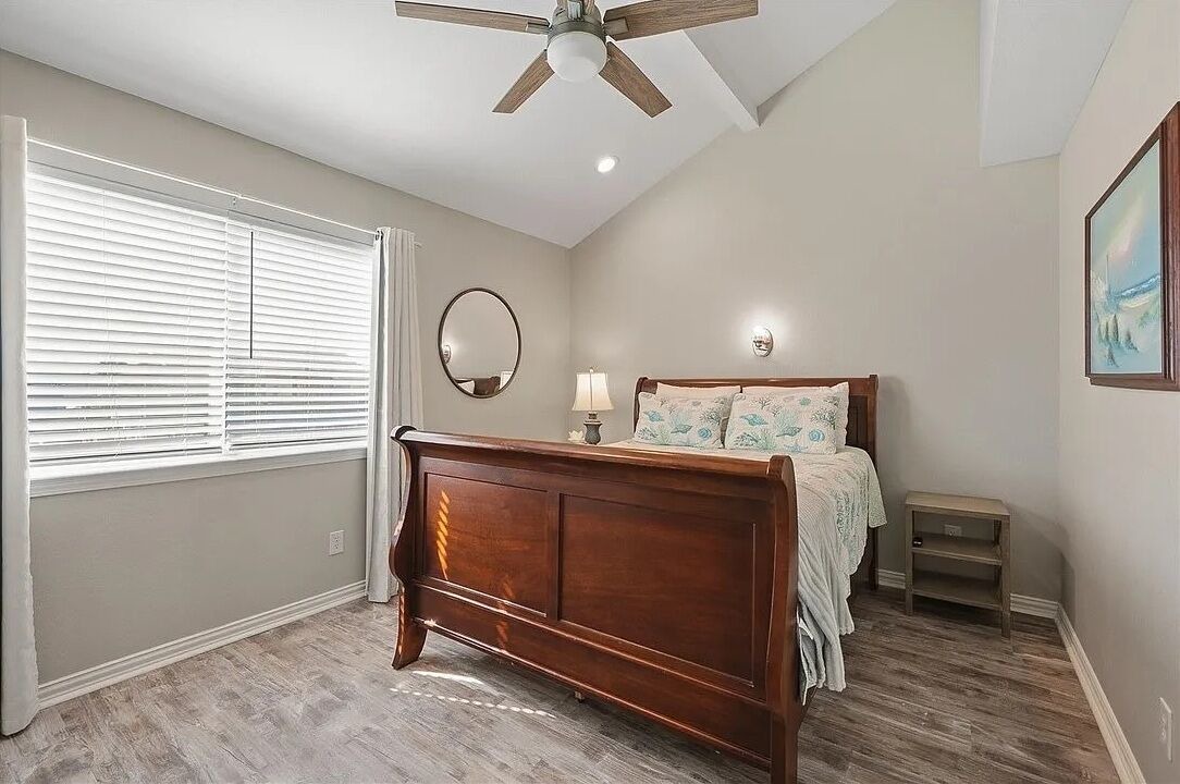 Photo of Bedroom in Key Allegro