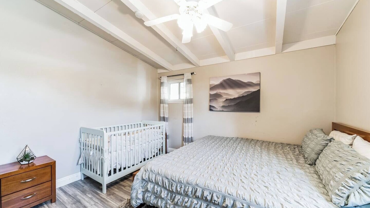 Photo of Bedroom in Santa Clarita