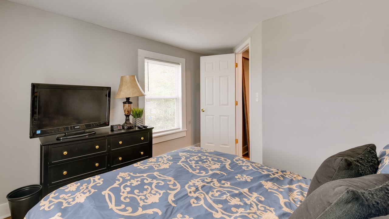 Photo of Bedroom in Optimist Park