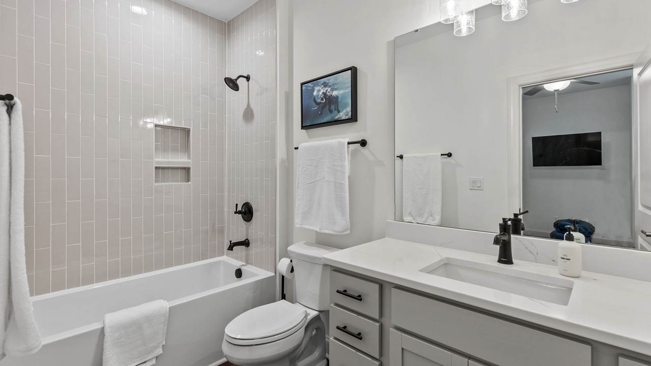 Photo of Bathroom in Dixie - Berryhill