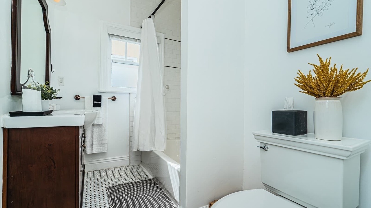 Photo of Bathroom in South Park