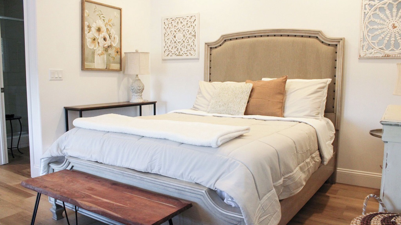 Photo of Bedroom in Canyon Country