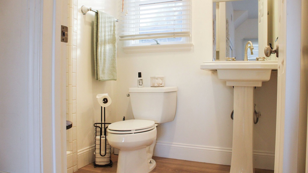 Photo of Bathroom in Canyon Country