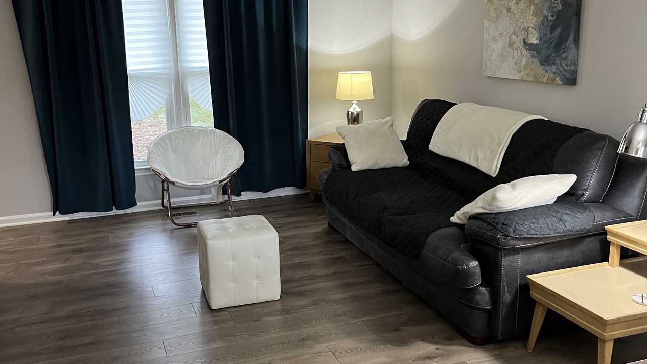 Photo of Livingroom in Bowling Green