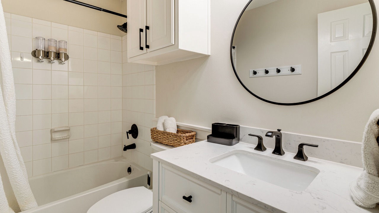 Photo of Bathroom in College Park