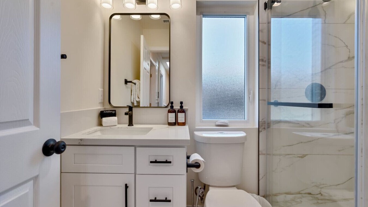 Photo of Bathroom in Mid-City