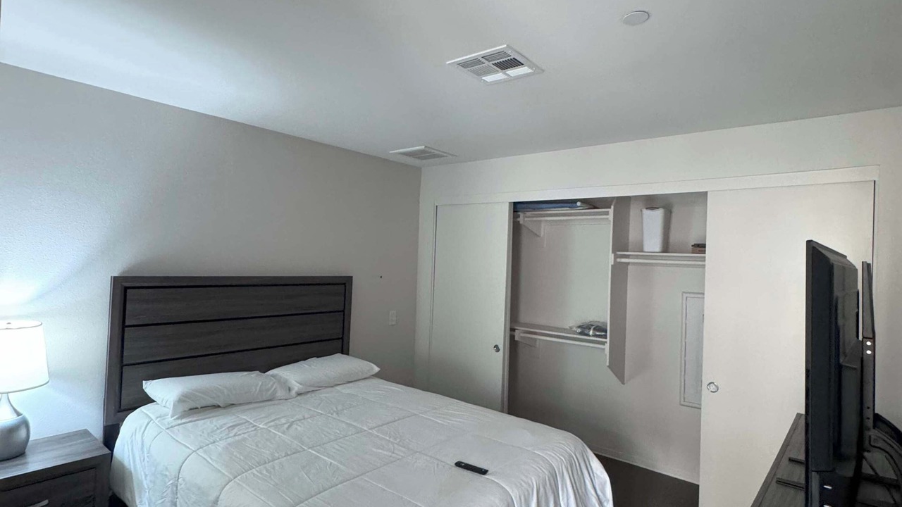 Photo of Bedroom in Marina District