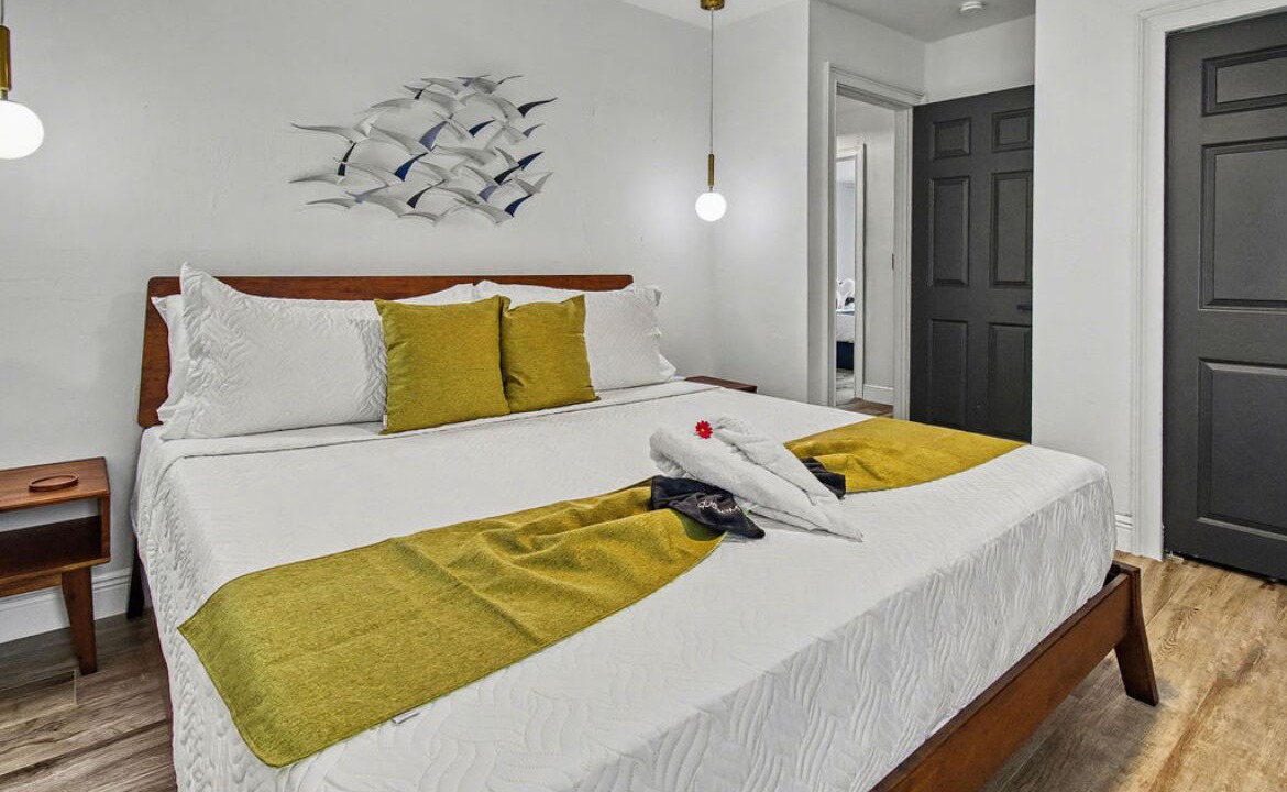 Photo of Bedroom in Eight Lakes