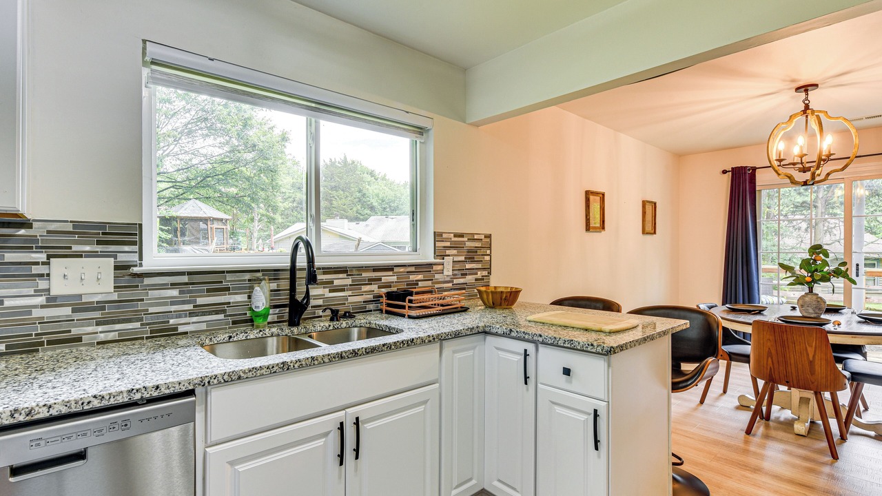 Photo of Kitchen in Wessex Square