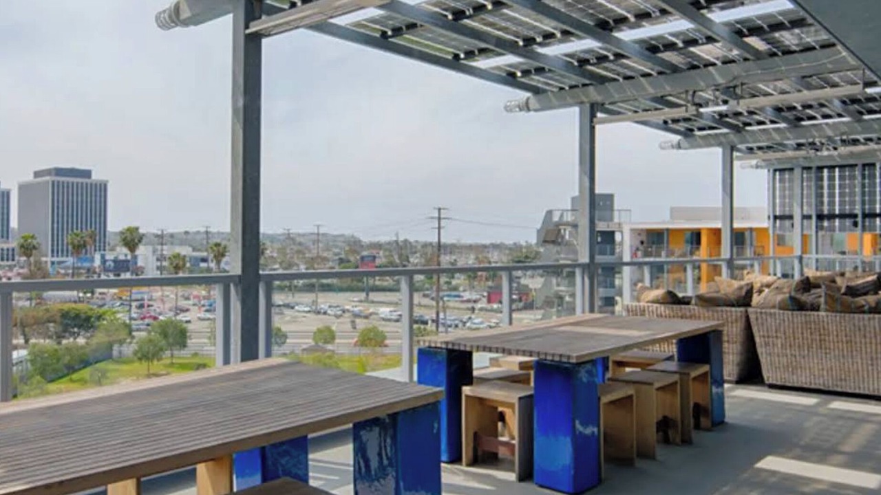 Photo of Outdoor in Del Rey