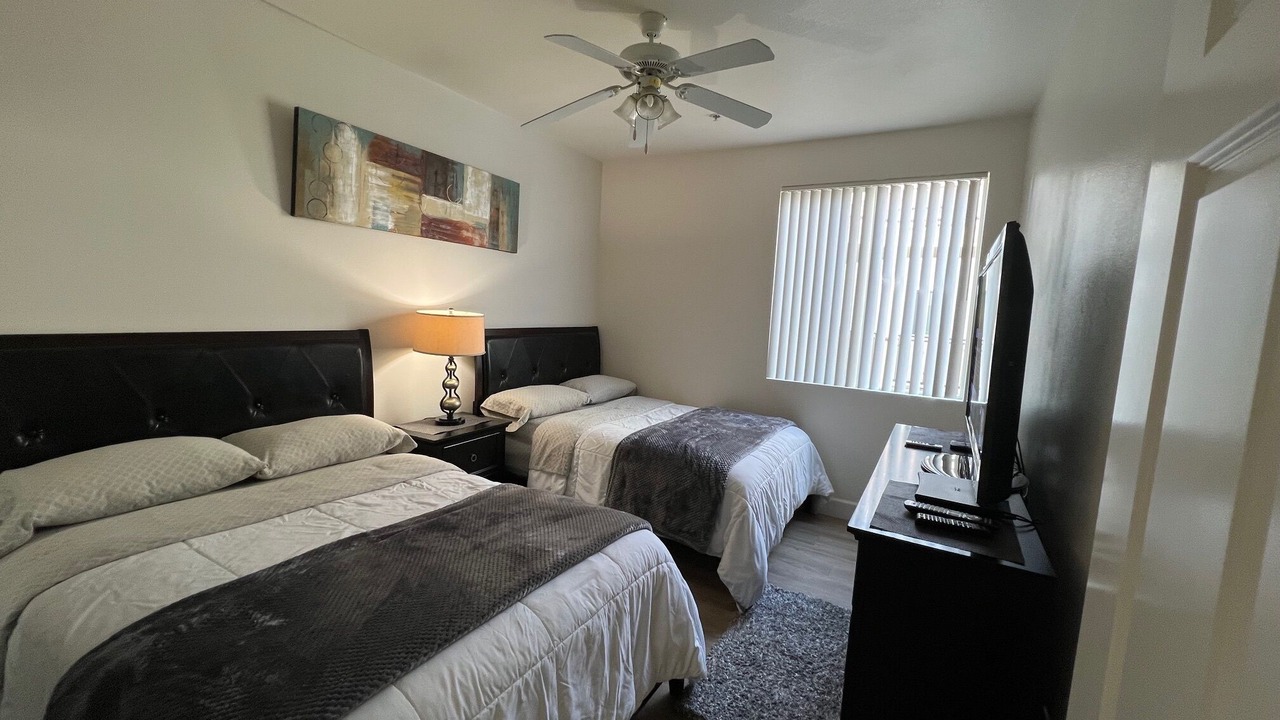 Photo of Bedroom in Panorama City