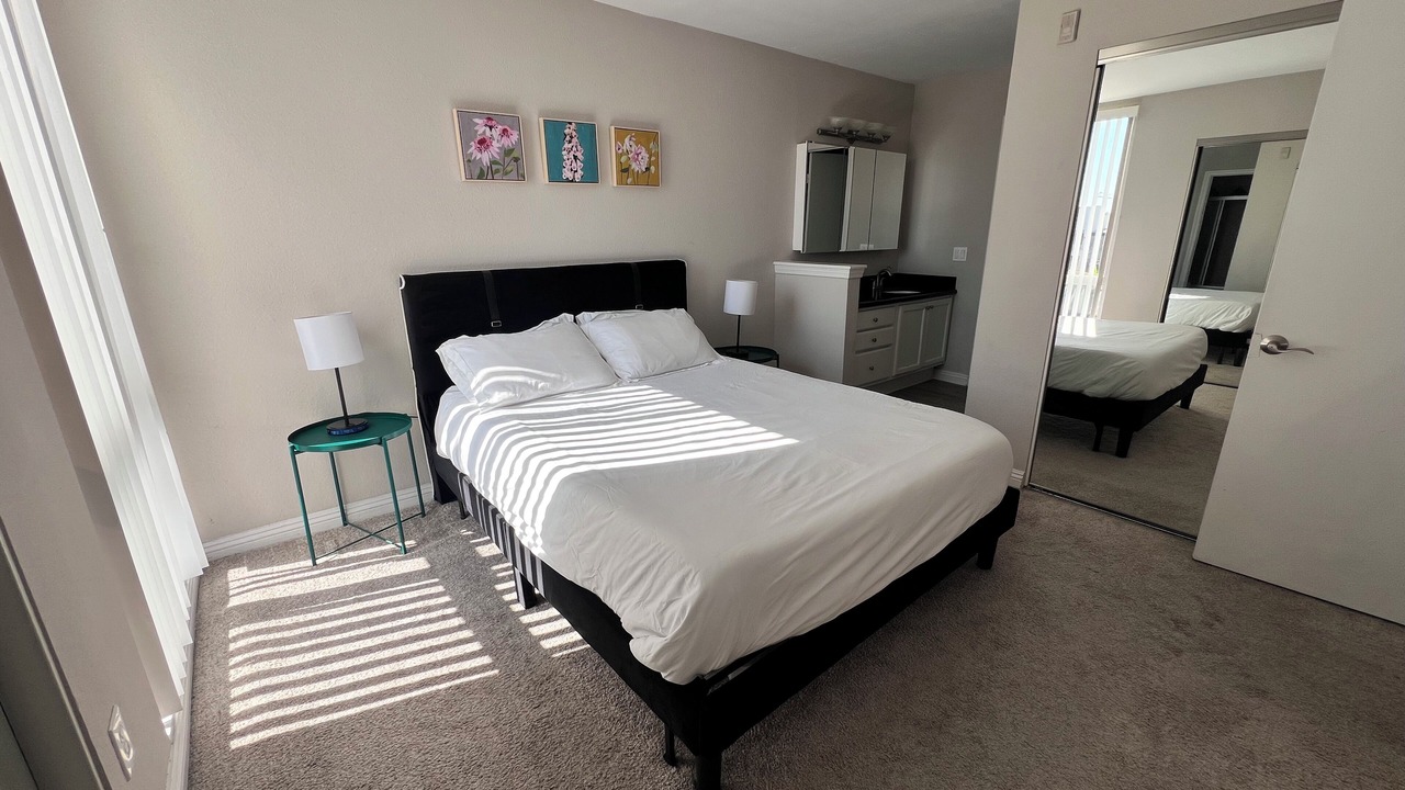 Photo of Bedroom in College East