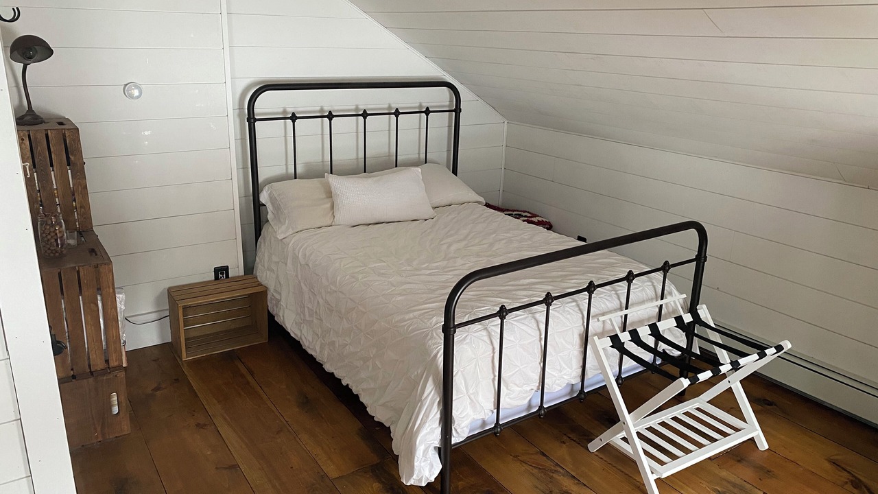 Photo of Bedroom in Preston-Potter Hollow