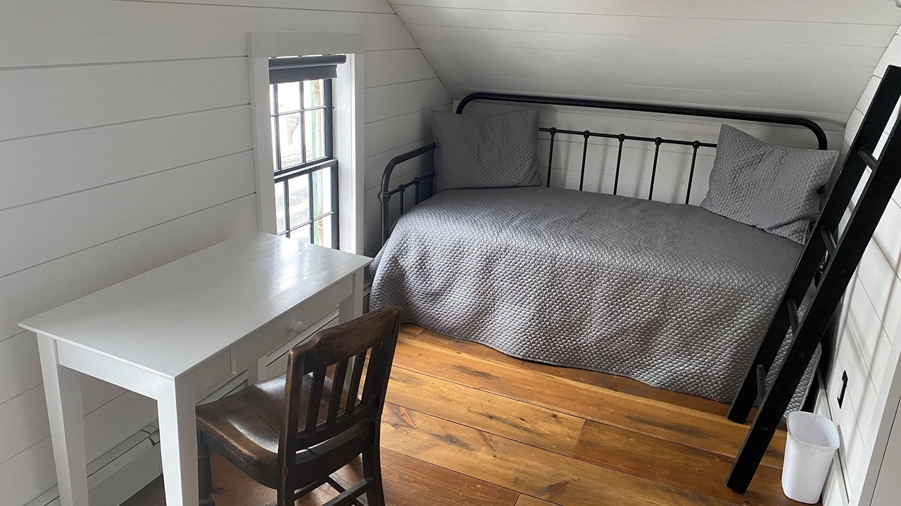 Photo of Bedroom in Preston-Potter Hollow