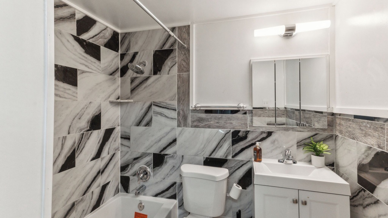 Photo of Bathroom in Gaithersburg