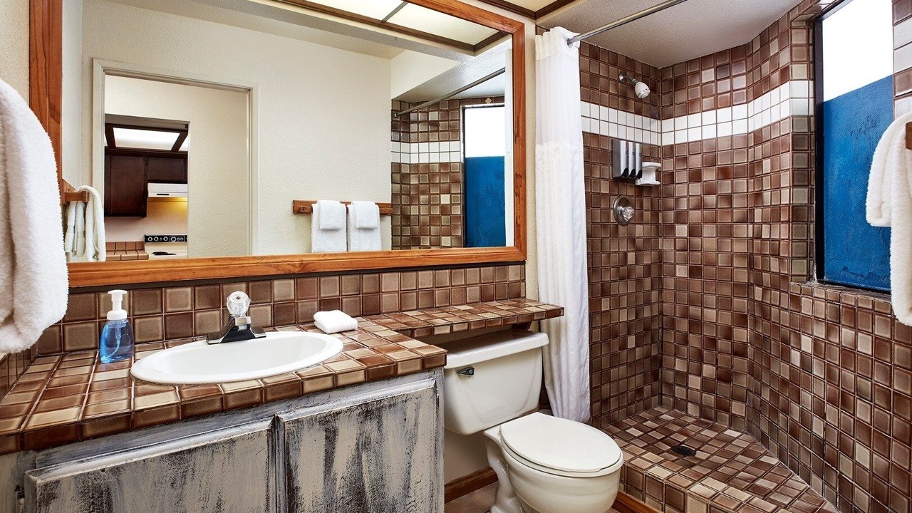 Photo of Bathroom in Avalon