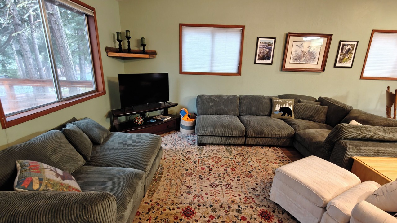Photo of Livingroom in Lake Almanor West