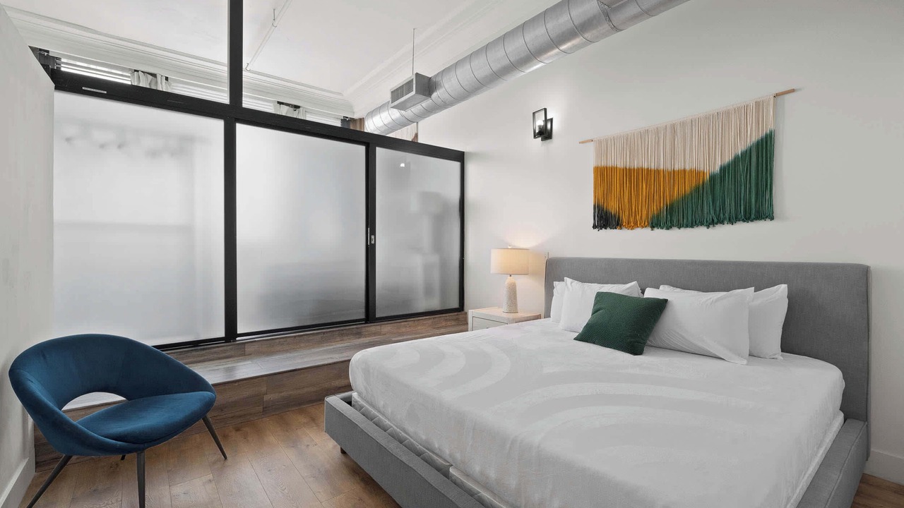 Photo of Bedroom in Gaslamp Quarter