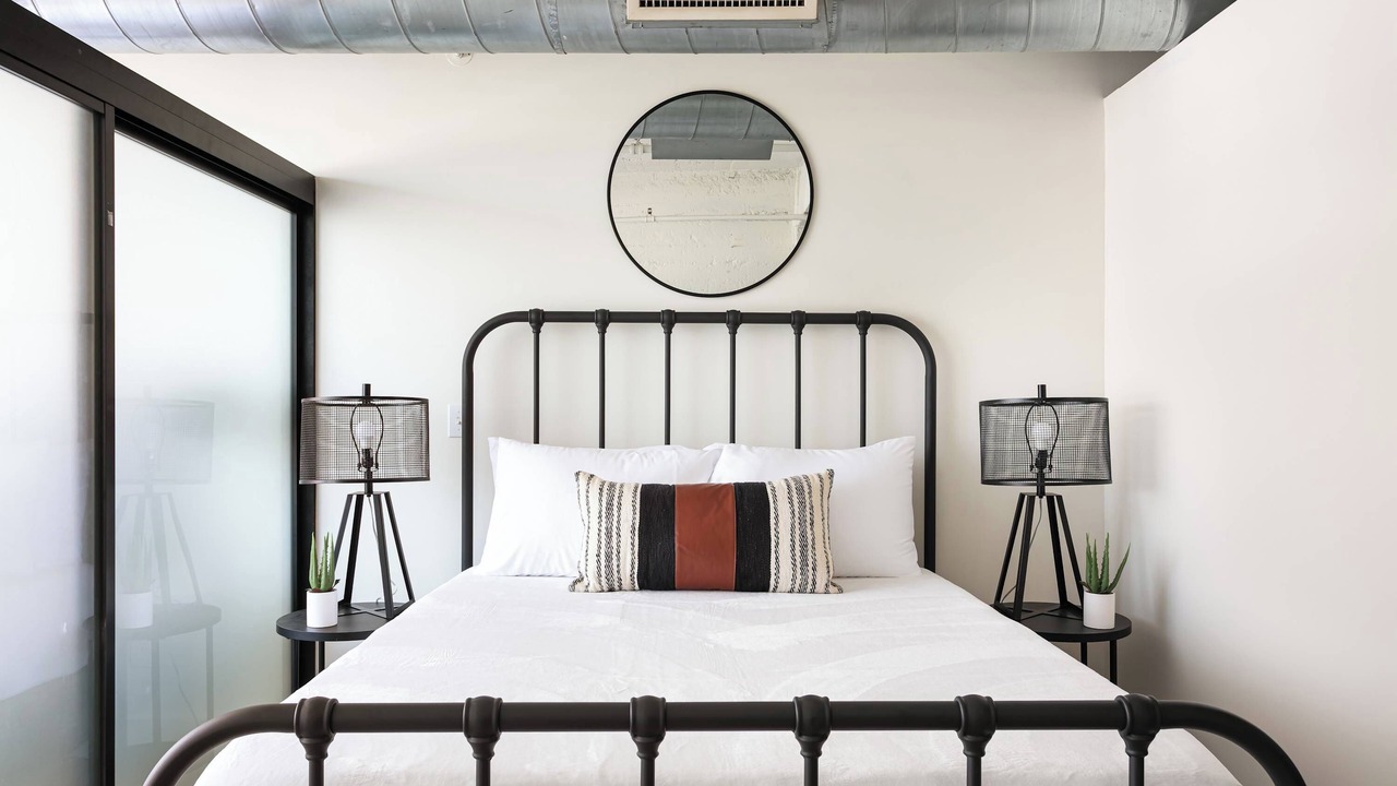 Photo of Bedroom in Gaslamp Quarter