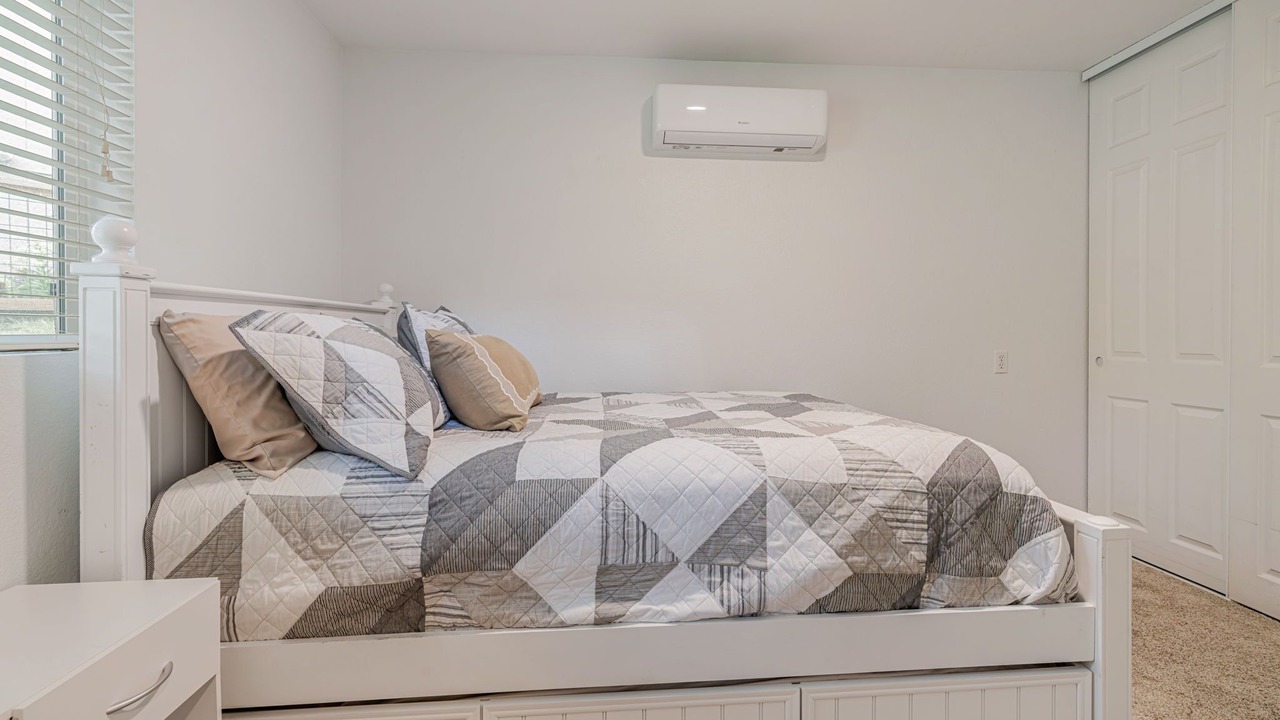 Photo of Bedroom in El Granada