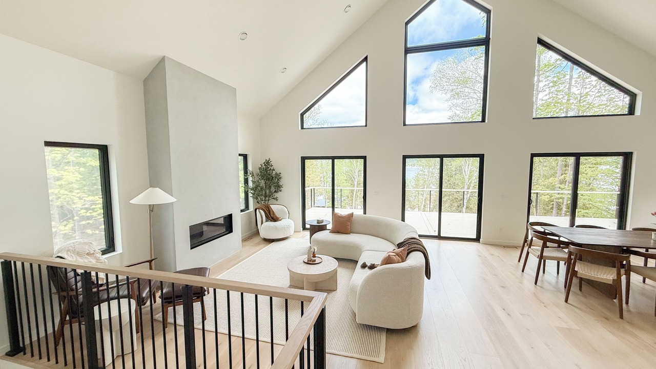 Photo of Livingroom in Boyne City