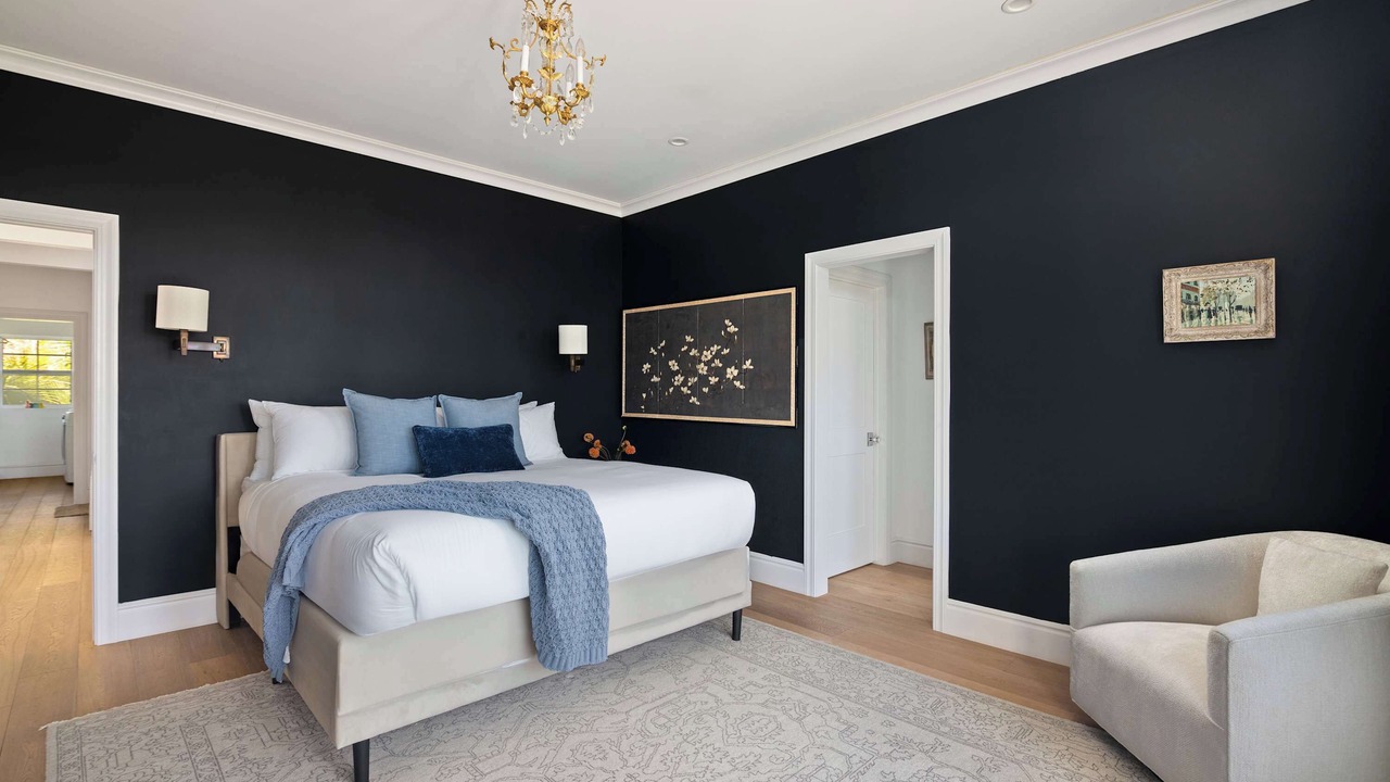 Photo of Bedroom in Beach Barber Tract