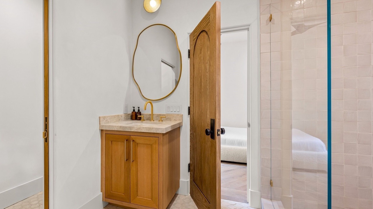 Photo of Bathroom in Beach Barber Tract