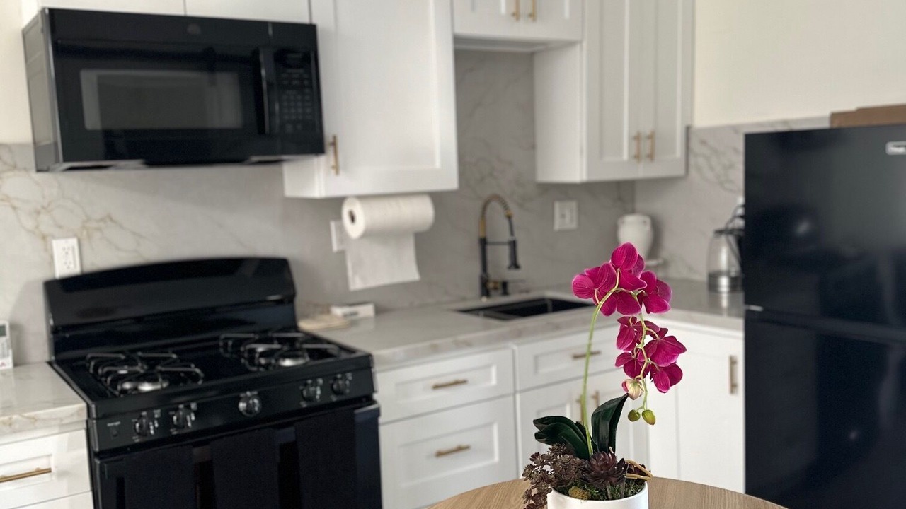 Photo of Kitchen in Beverly Grove