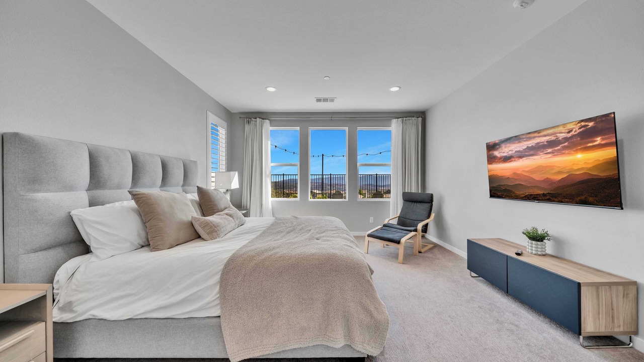 Photo of Bedroom in Canyon Country