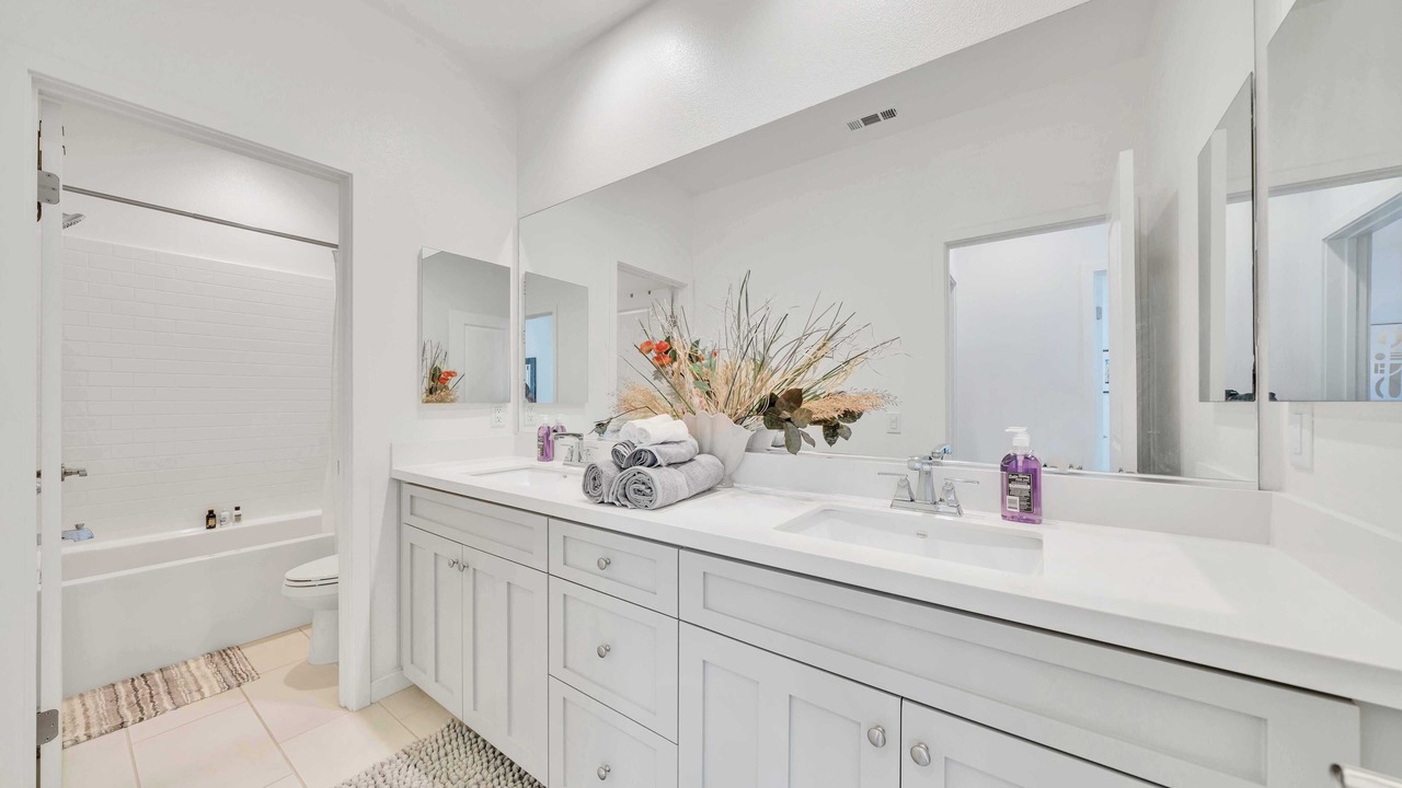 Photo of Bathroom in Canyon Country