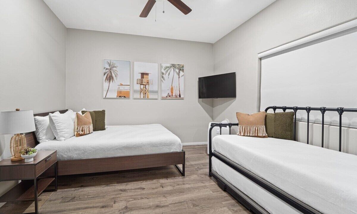 Photo of Bedroom in Ocean Beach