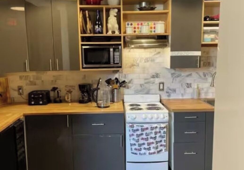 Photo of Kitchen in East Hollywood