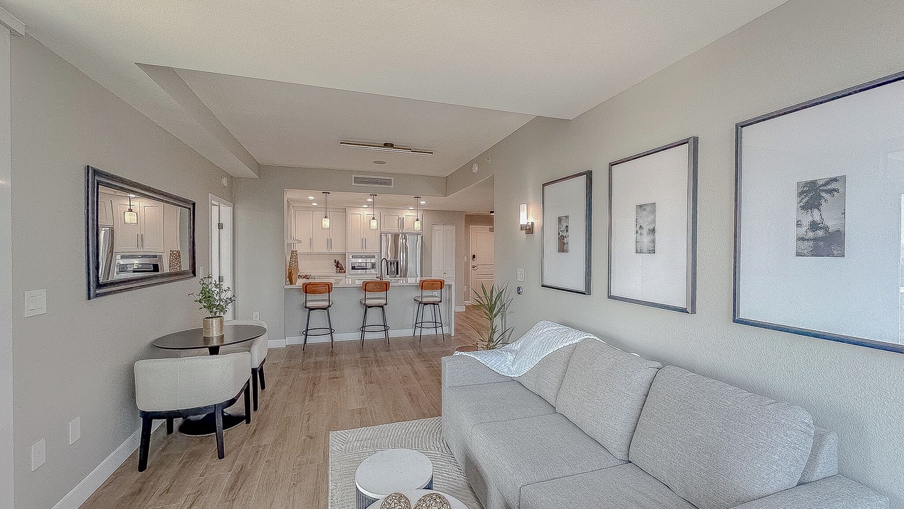 Photo of Livingroom in Cortez Hill