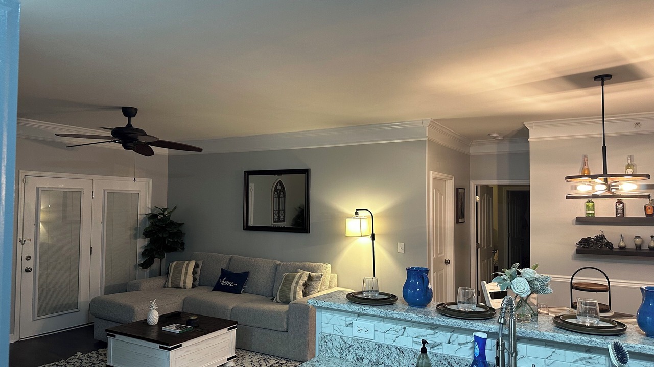 Photo of Livingroom in University Place