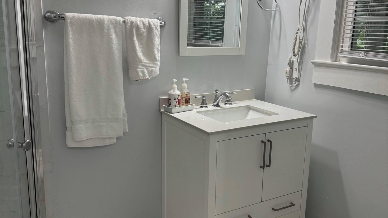 Photo of Bathroom in Newell