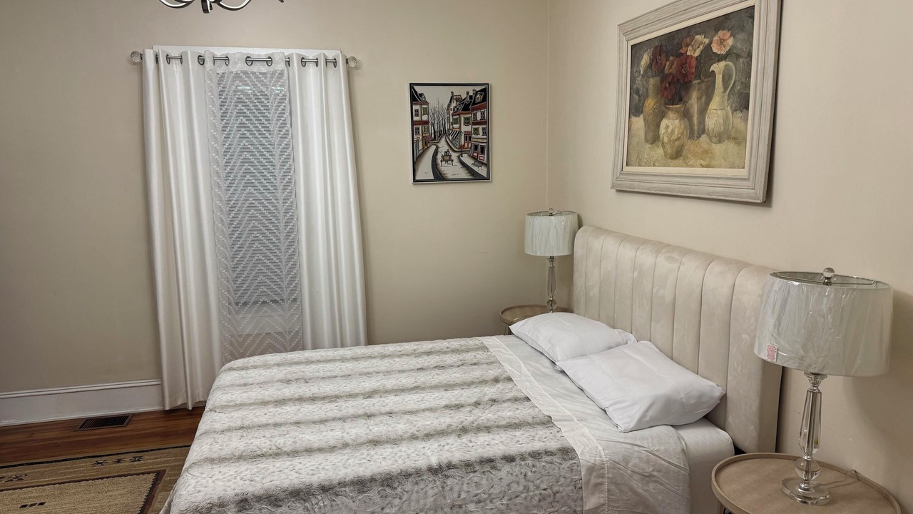 Photo of Bedroom in Newell