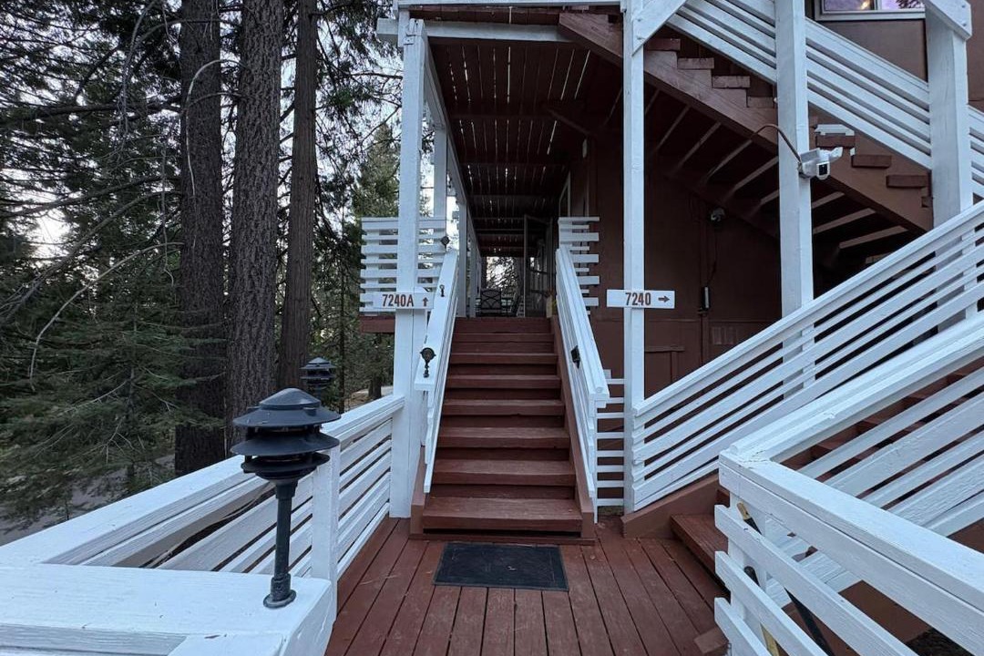 Photo of Patio Balcony in Yosemite West